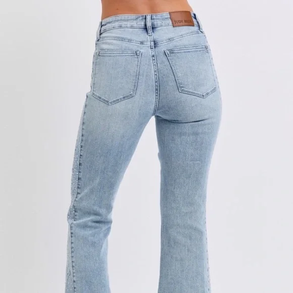 Judy Blue Full Size Mid Rise Rhinestone Side Panel Detail Flare Jeans Plus Size - Picture 12 of 15